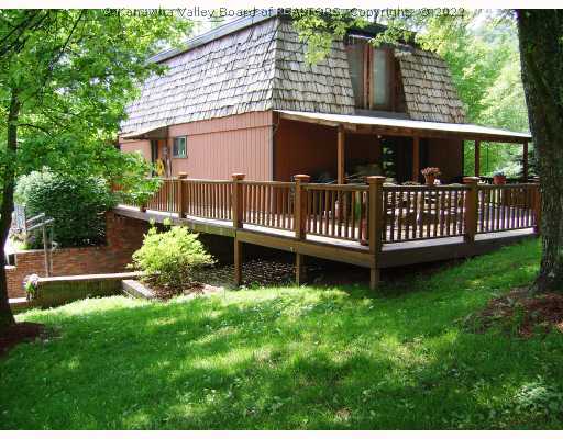 0 Rt 10 Charleston, WV 25301 - Photo 7 of 8 Patio/Deck.