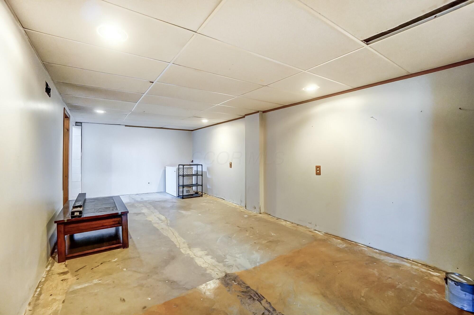 5045 Lee Road South Bloomfield, OH 43103 - Photo 21 of 33 tempImageujTRFr