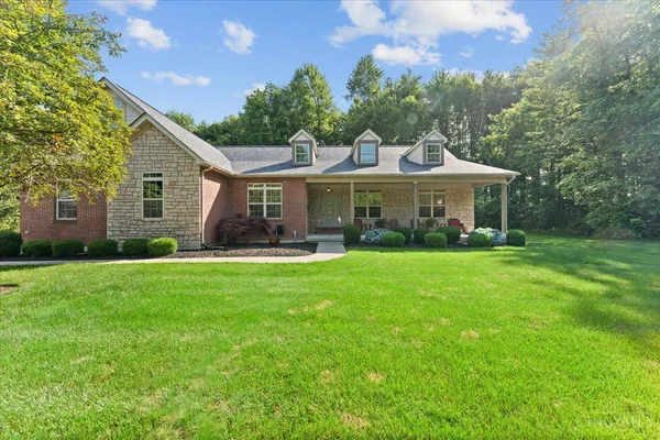 $640,000 | 820 Indian Lakes Boulevard, Oregonia, OH 45054