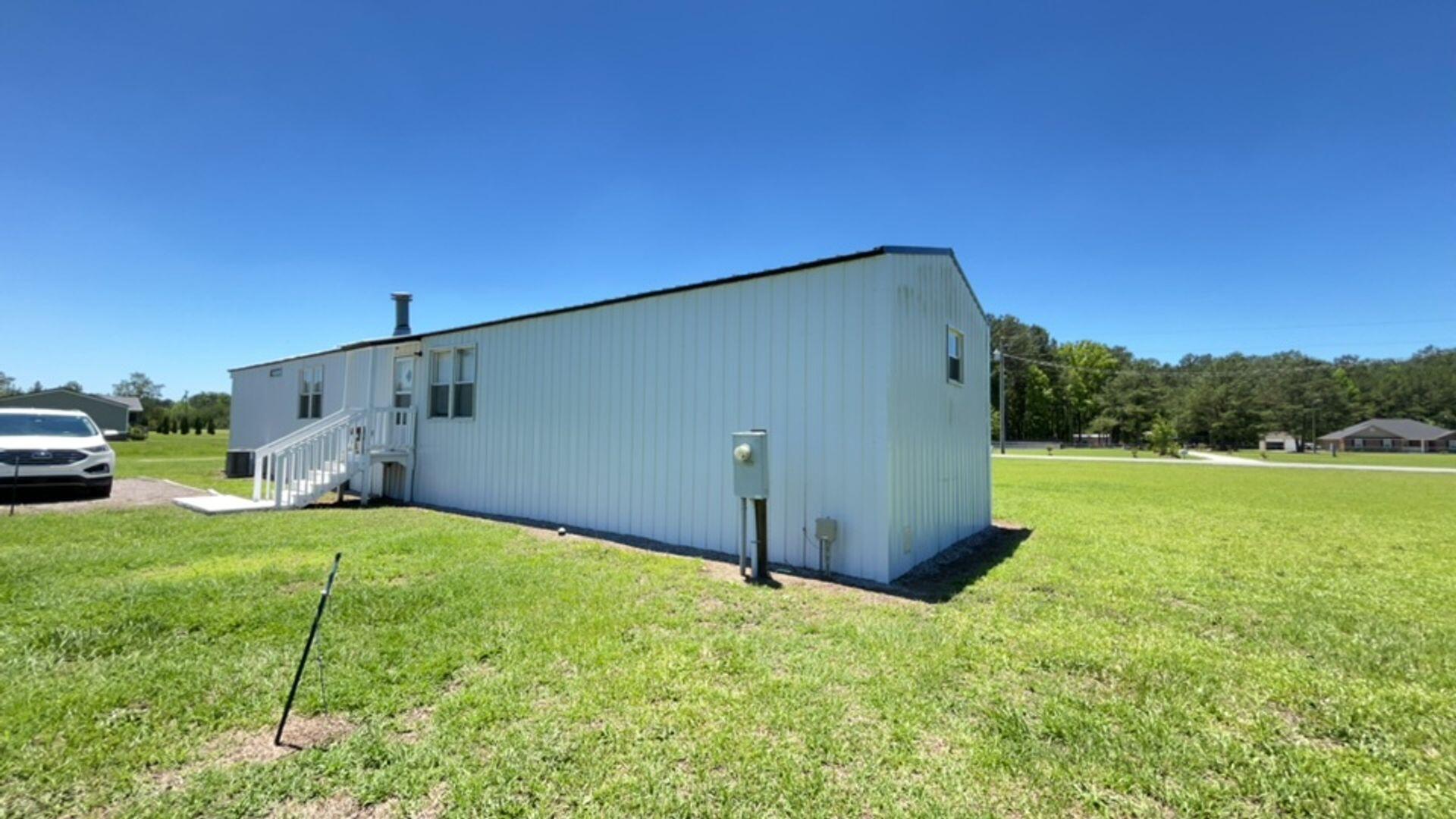 3185 Homestead Road Sumter, SC 29153 - Photo 2 of 17