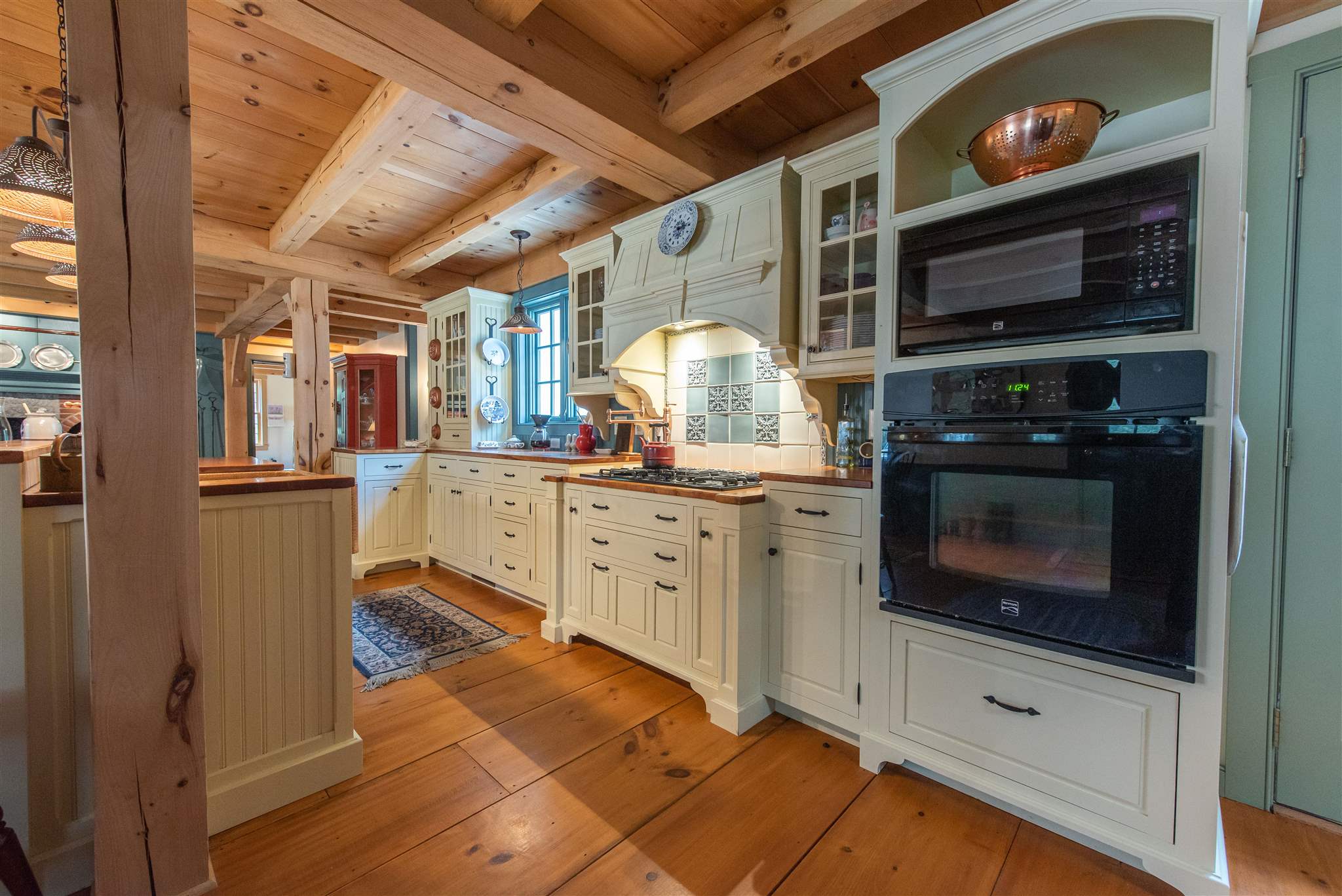 296 Hensmith Road Salisbury, NH 03268 - Photo 3 of 40