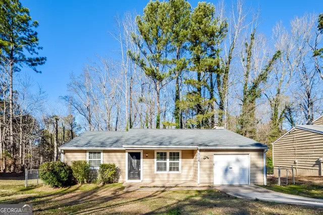 $1,825 | 5176 Martins Crossing Road, Stone Mountain, GA 30088