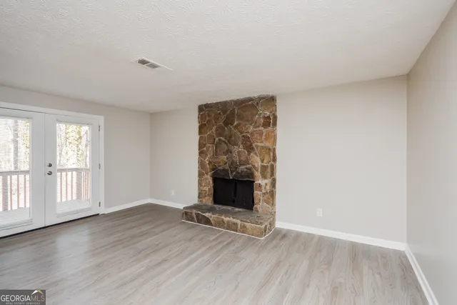 $1,825 | 5176 Martins Crossing Road, Stone Mountain, GA 30088