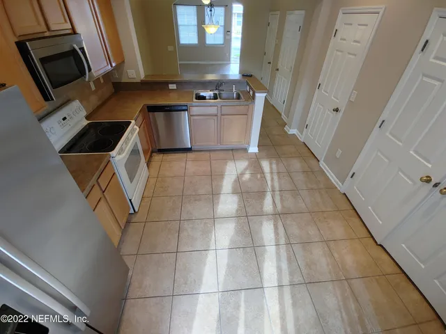 $1,595 | 13066 Shallowater Road, Jacksonville, FL 32258