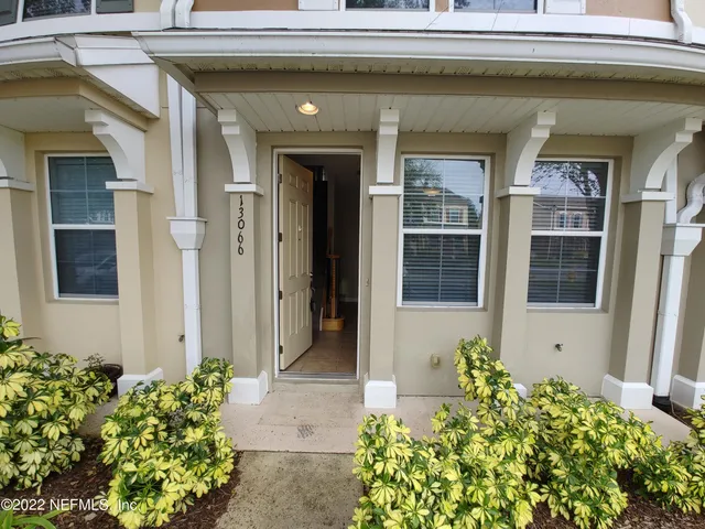 $1,595 | 13066 Shallowater Road, Jacksonville, FL 32258