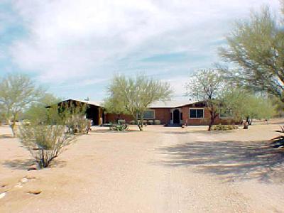 6111 North Sandario Road Tucson, AZ 85743 - Photo 2 of 2
