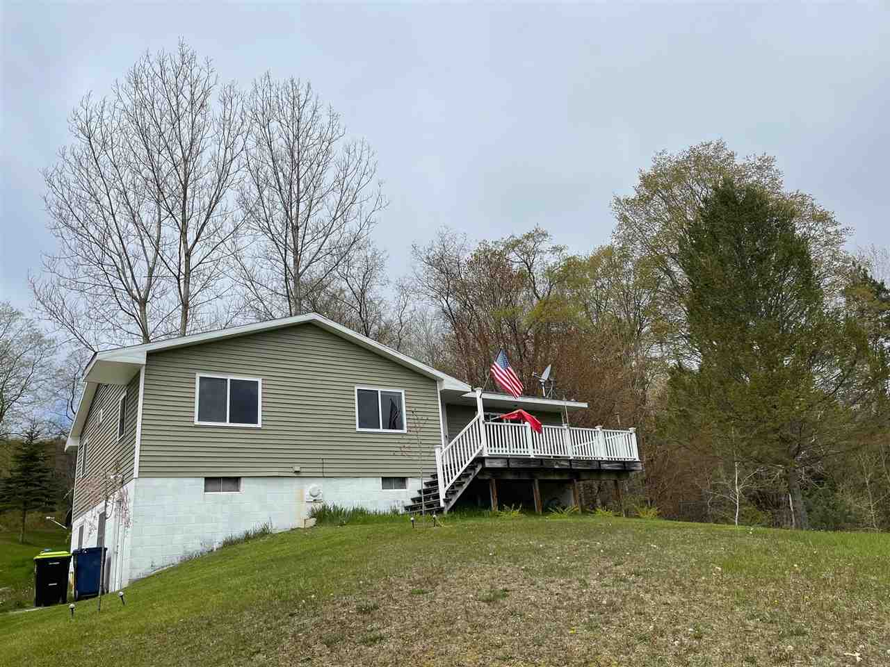 2284 Eckhardt Road Bellaire, MI 49615 - Photo 6 of 30 1887167-5.JPG