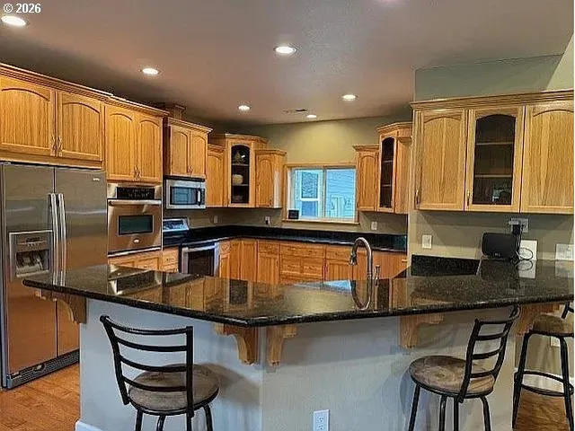 $874,000 | 300 Mattie K Lane, Roseburg, OR 97471