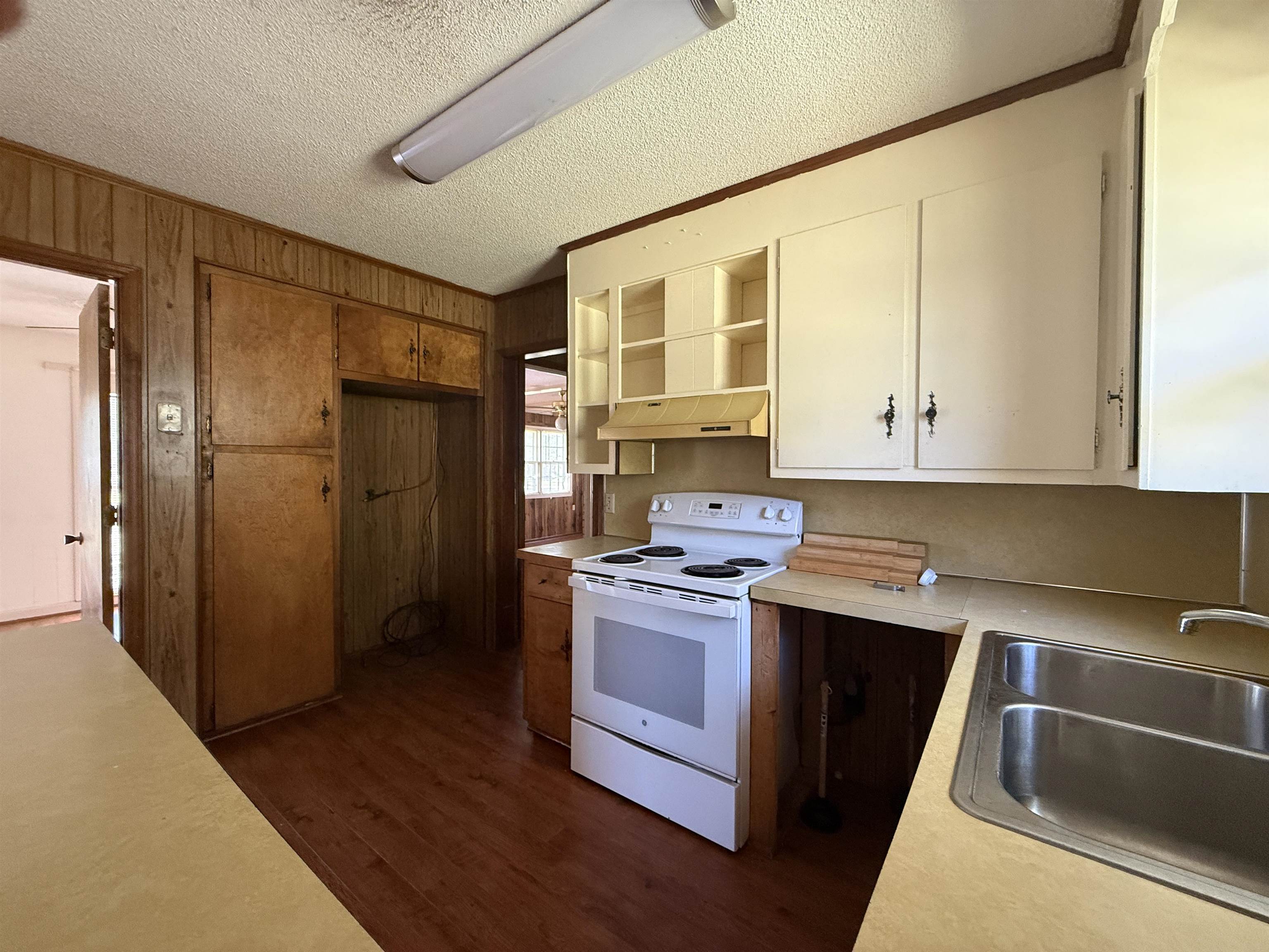 101 Morris Circle Hemingway, SC 29554 - Photo 7 of 24