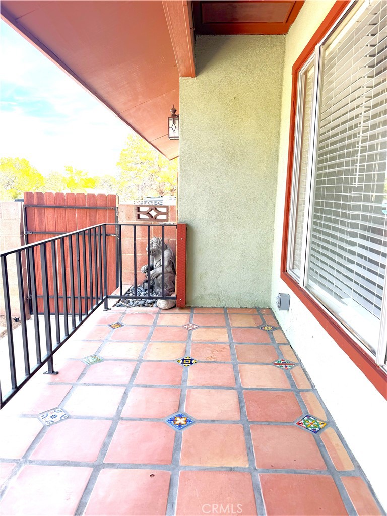 543 Weiman Avenue Ridgecrest, CA 93555 - Photo 3 of 37 a view of a balcony