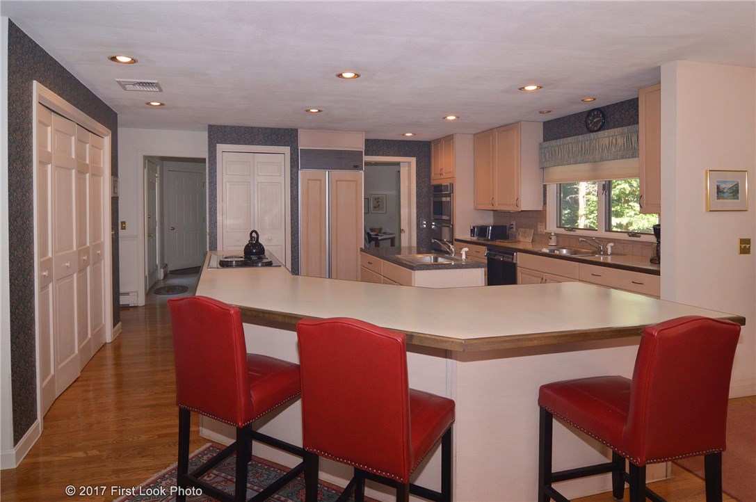201 Torrey Road South Kingstown, RI 02879 - Photo 12 of 20 Gallery Image 12