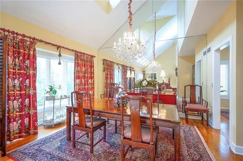 $625,000 | 4516 West 125th Street, Leawood, KS 66209