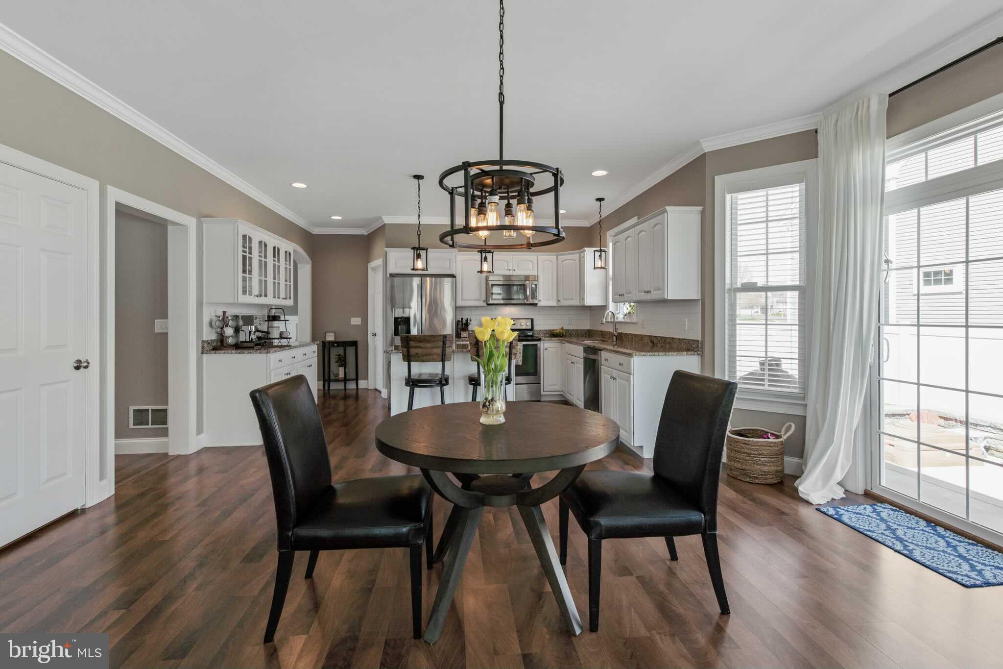 648 Belgian Way Lititz, PA 17543 - Photo 9 of 38
