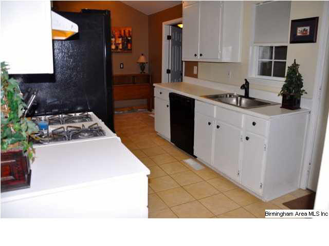 2417 Rocky Ridge Road Birmingham, AL 35243 - Photo 10 of 27