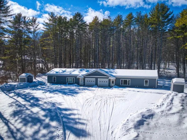 $478,000 | 30 Pine Street, Newport, NH 03773