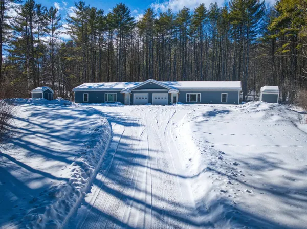 $478,000 | 30 Pine Street, Newport, NH 03773