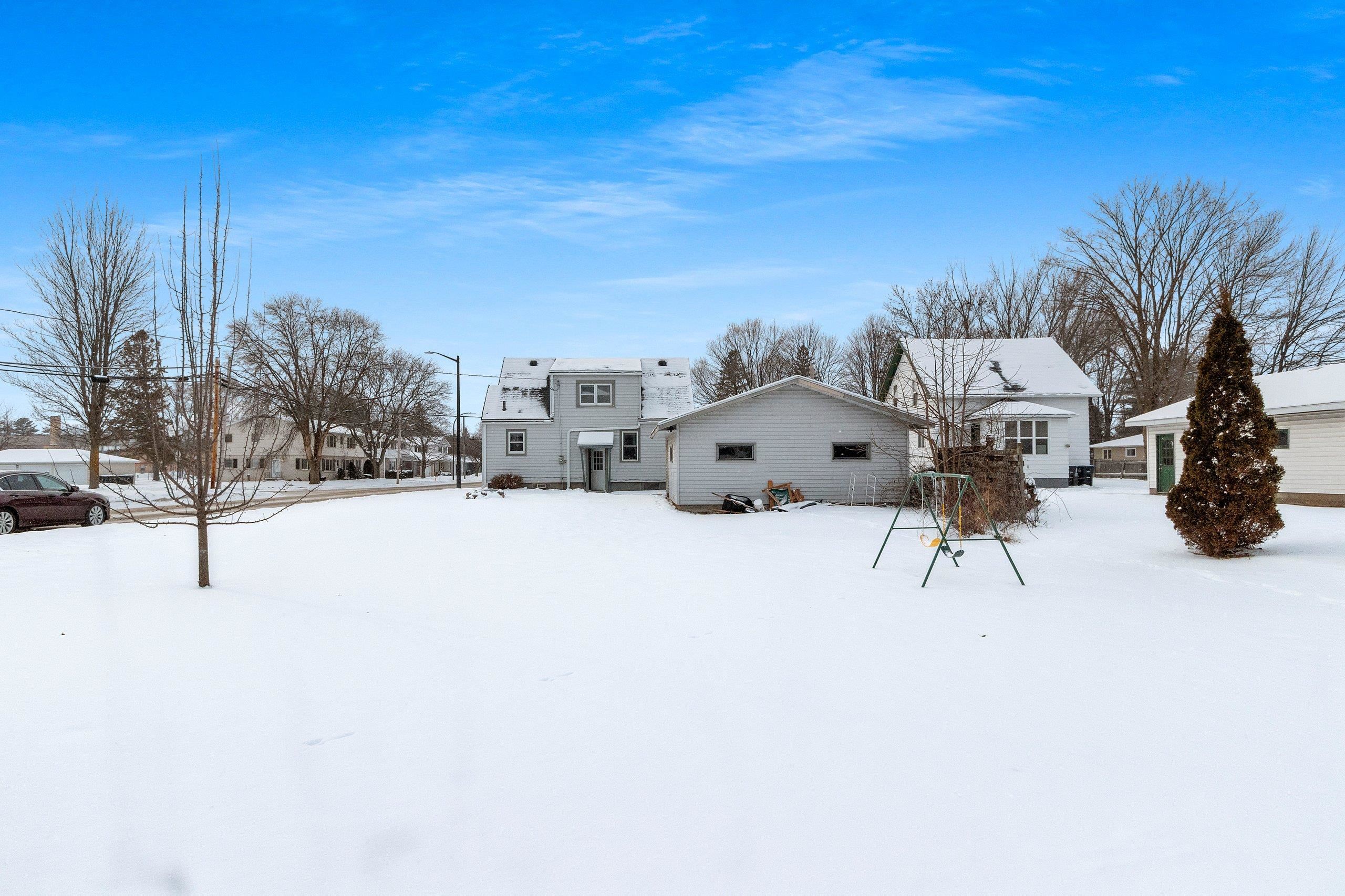 944 South Evergreen Street Shawano, WI 54166 - Photo 49 of 50