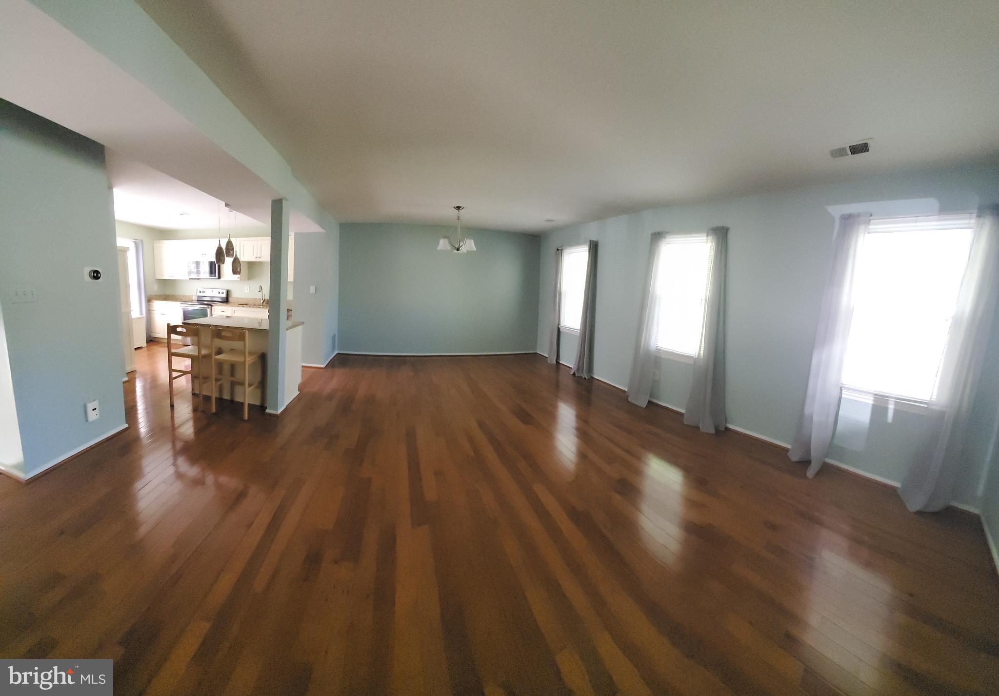 5628 Kirkham Court Springfield, VA 22151 - Photo 3 of 34 Gallery Image 3