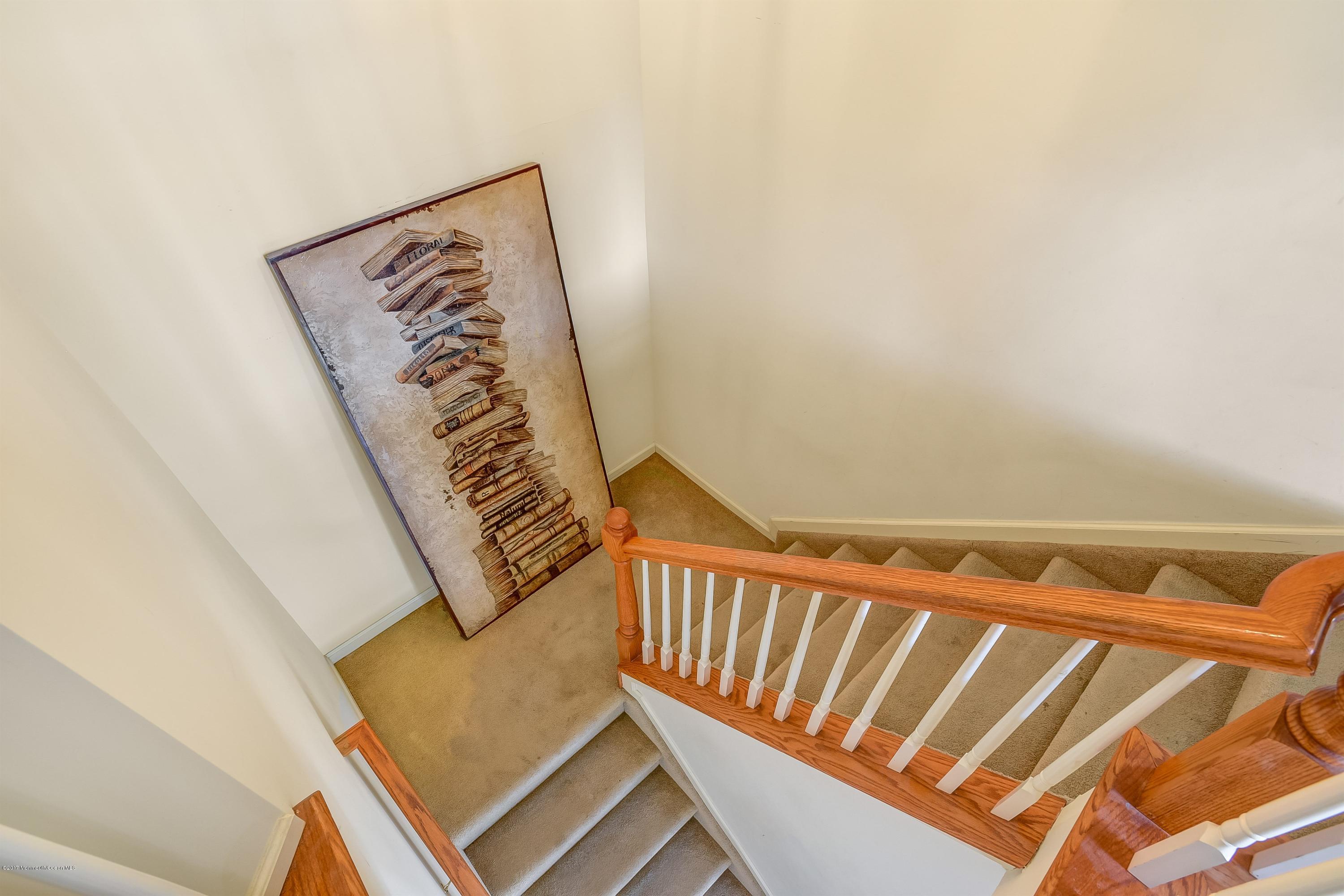 9 Raritan Reach Road, Unit 5 South Amboy, NJ 08879 - Photo 13 of 23 013_Staircase