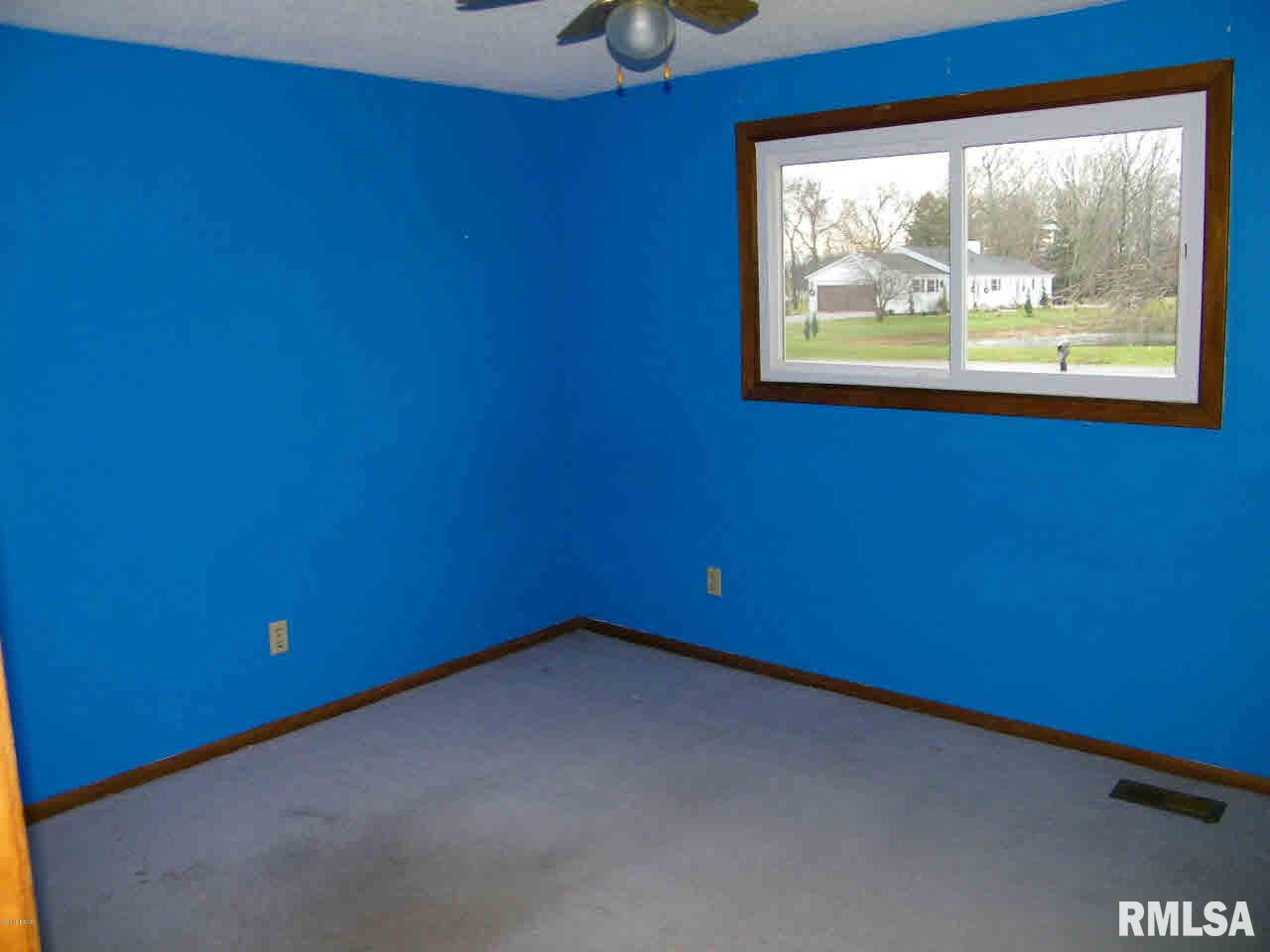 514 Hardacre Road Salem, IL 62881 - Photo 7 of 12