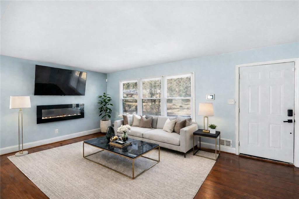 1918 Valley Ridge Drive Southwest Atlanta, GA 30331 - Photo 14 of 60