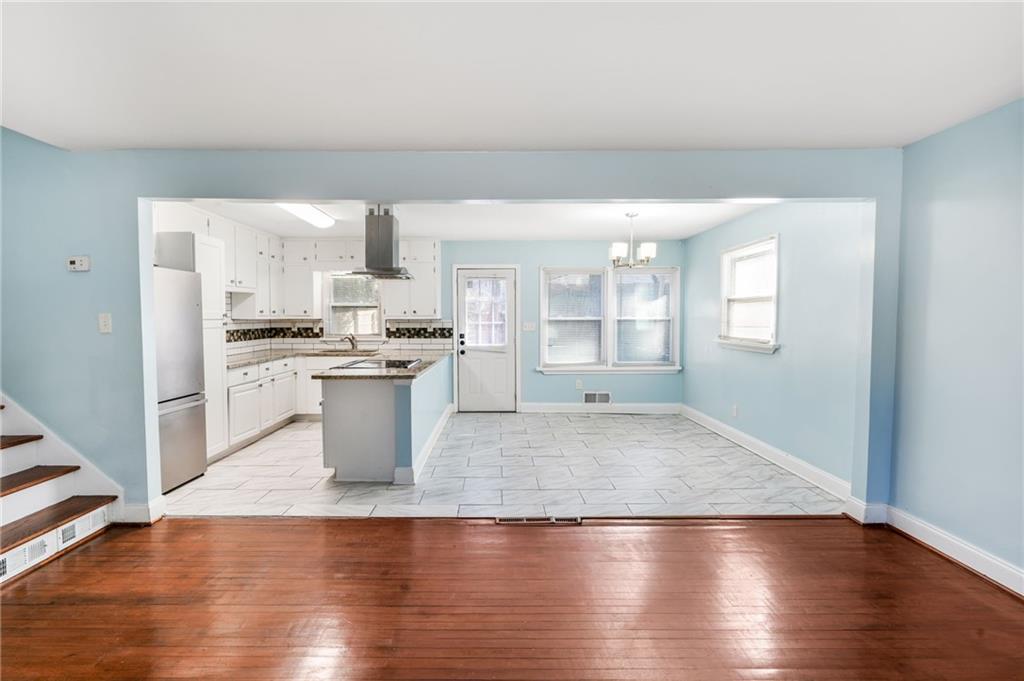 1918 Valley Ridge Drive Southwest Atlanta, GA 30331 - Photo 19 of 60