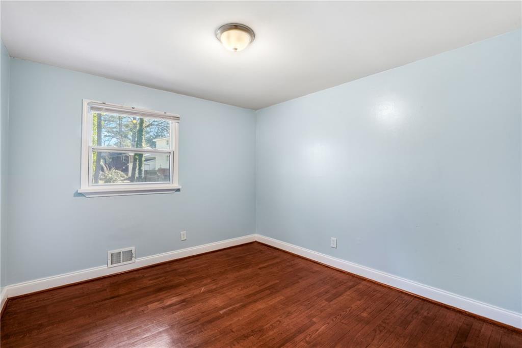 1918 Valley Ridge Drive Southwest Atlanta, GA 30331 - Photo 47 of 60