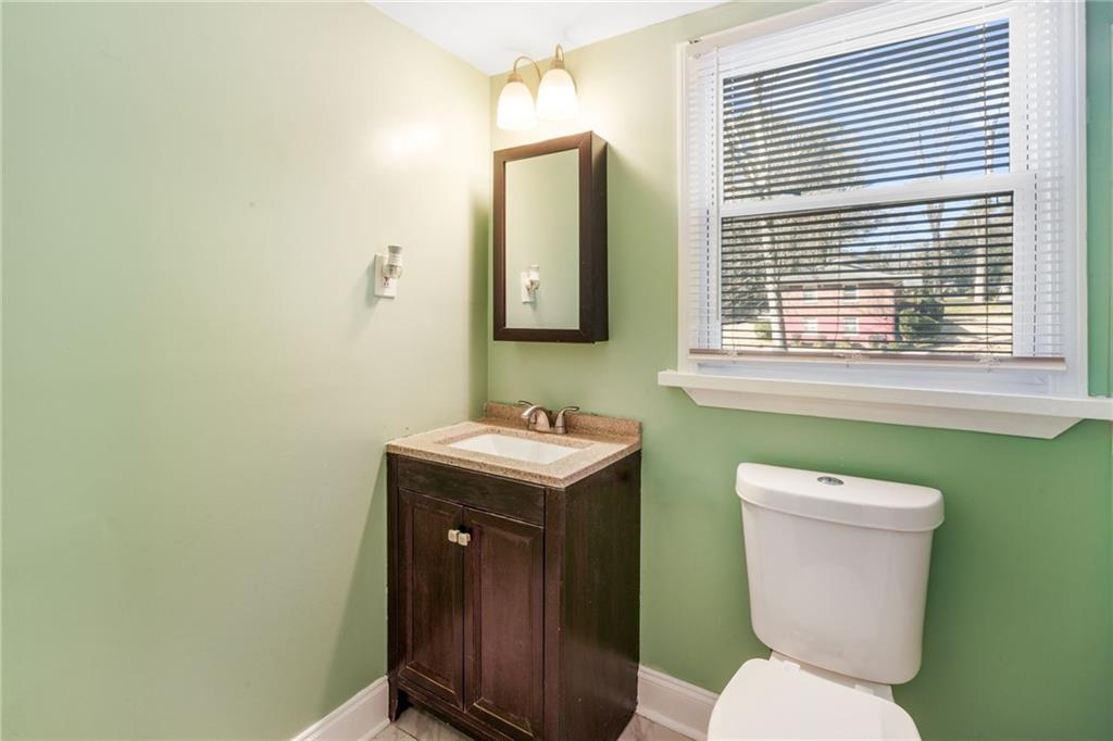 1918 Valley Ridge Drive Southwest Atlanta, GA 30331 - Photo 55 of 60