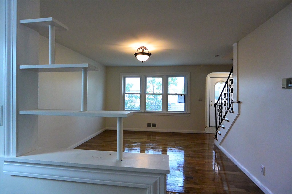 6 Arnold Road Peabody, MA 01960 - Photo 5 of 24 a view of entryway with a front door