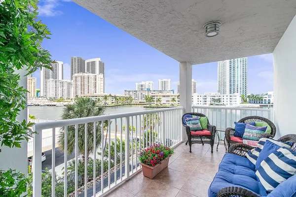 $2,700 | 121 Golden Isles Drive, Unit 201, Hallandale Beach, FL 33009