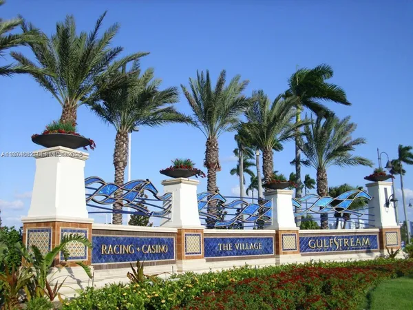 $2,700 | 121 Golden Isles Drive, Unit 201, Hallandale Beach, FL 33009