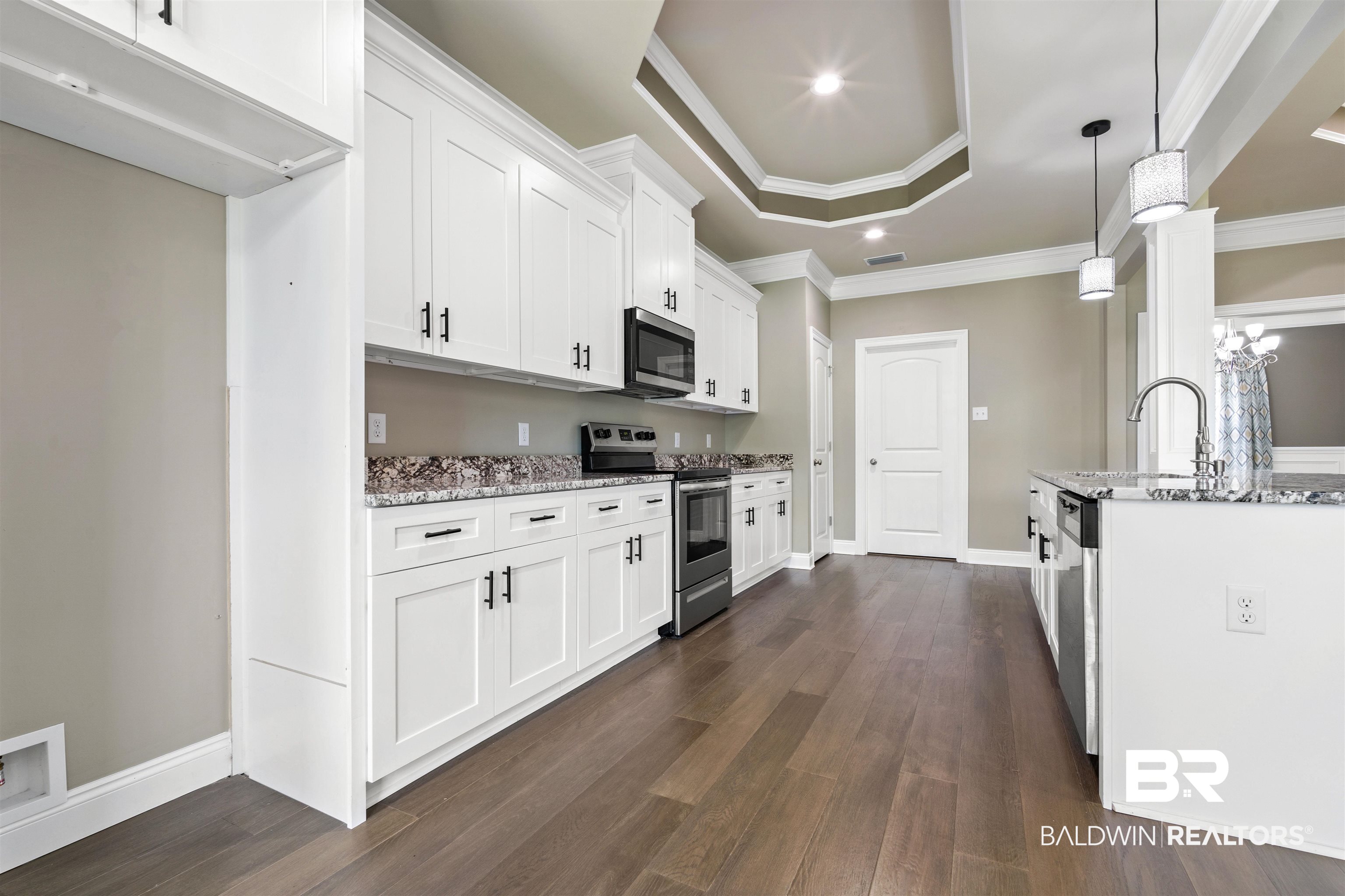 9967 Bridgewater Drive Theodore, AL 36582 - Photo 18 of 34 Custom Kitchen