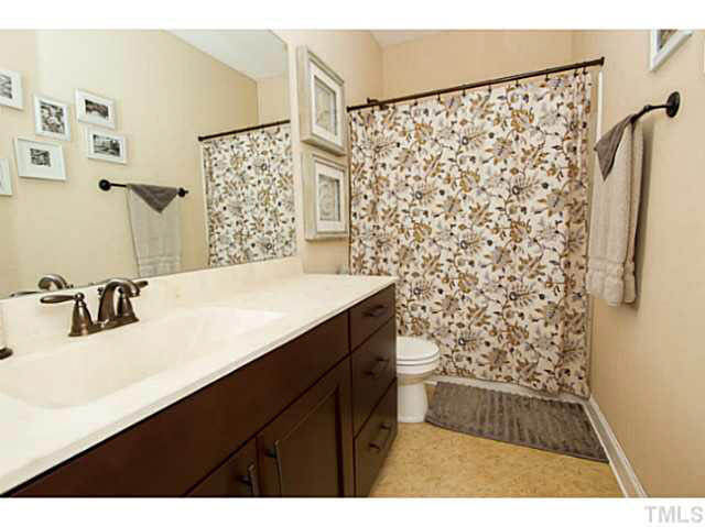 124 Inwood Forest Drive Raleigh, NC 27603 - Photo 19 of 25 Photo 19