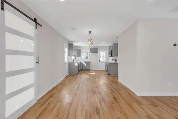 $2,190 | 1427 Lorenzo Drive Southwest, Atlanta, GA 30310