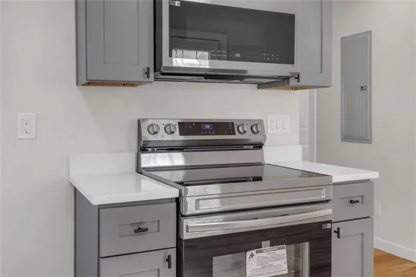 $2,190 | 1427 Lorenzo Drive Southwest, Atlanta, GA 30310