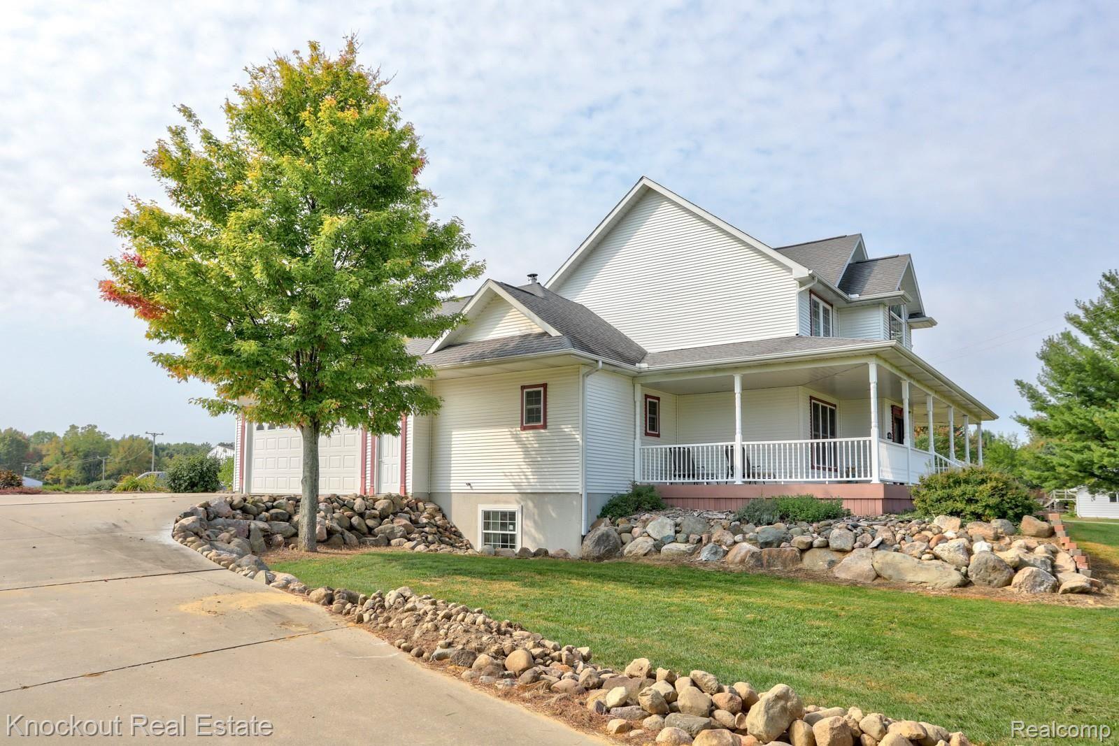 6183 Millington Road Millington, MI 48746 - Photo 51 of 69 6183 Millington Road-47.jpg