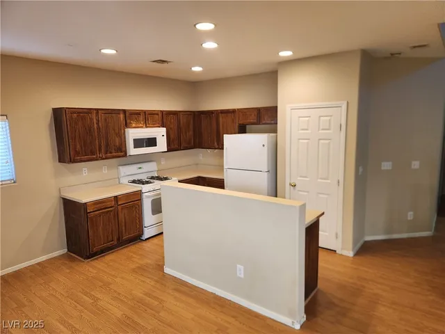 $1,750 | 3776 East Carisbrook Drive, North Las Vegas, NV 89081