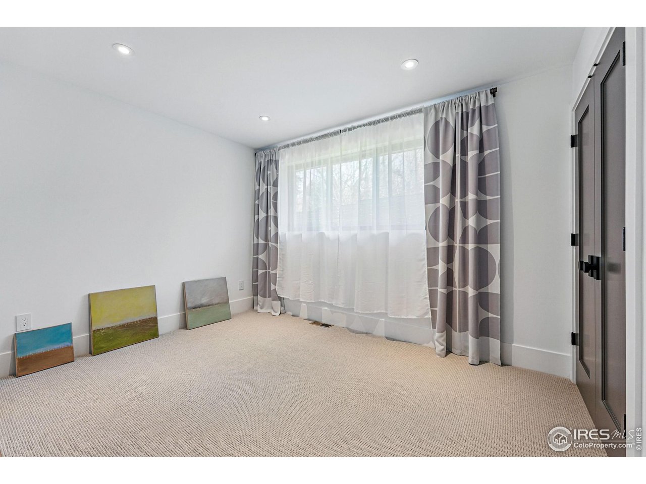 6923 Hunter Place Boulder, CO 80301 - Photo 25 of 34 a view of an empty room