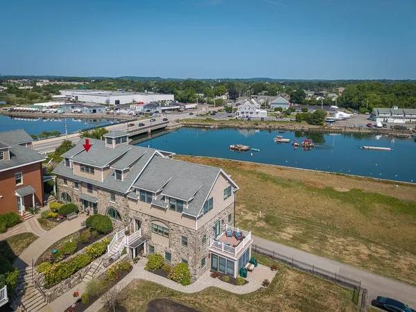 $789,000 | 152 Water Street, Unit 13, Danvers, MA 01923