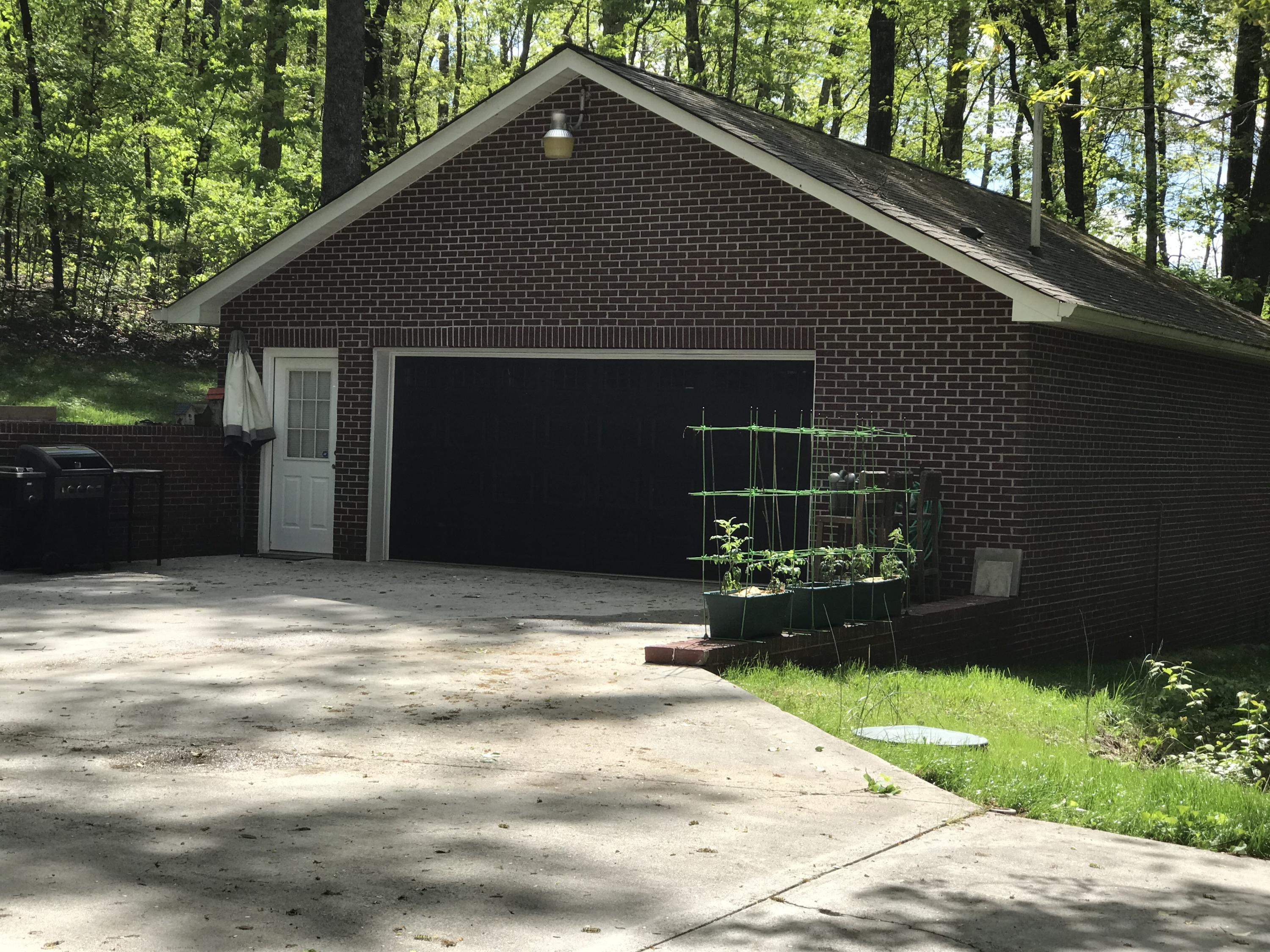 158 Rabbit Run Way Dandridge, TN 37725 - Photo 31 of 39 detached garage 158