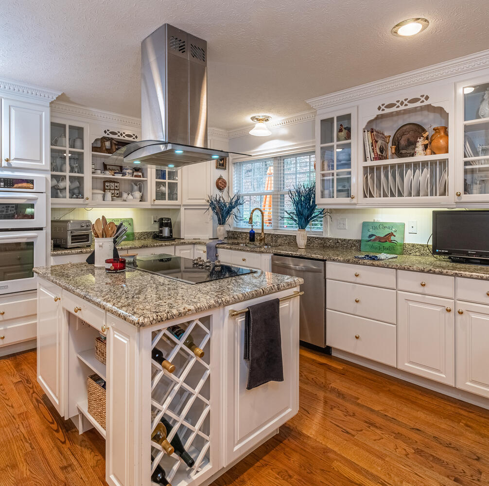 158 Rabbit Run Way Dandridge, TN 37725 - Photo 6 of 39 158 Rabbit Run Way Dandridge-large-013-0