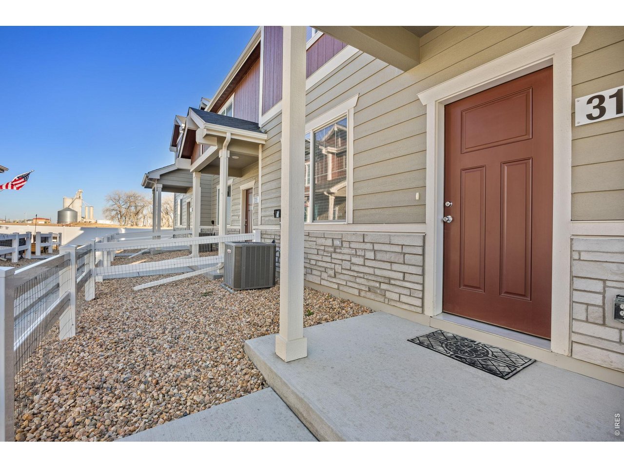 315 Condor Way Johnstown, CO 80534 - Photo 4 of 25