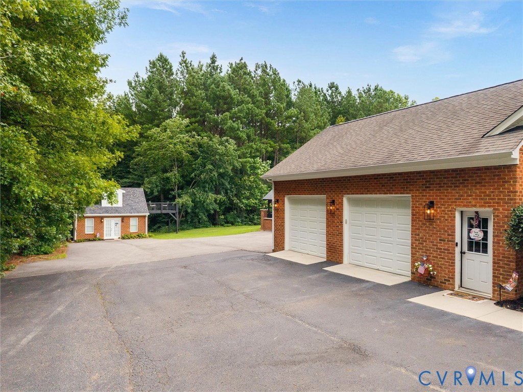 12710 Ivey Mill Road Chesterfield, VA 23838 - Photo 4 of 57 Gallery Image 4