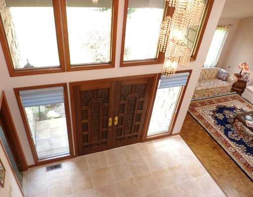 10384 Grubbs Road Wexford, PA 15090 - Photo 2 of 18 Entry/Foyer. The dramatic foyer with new ceramic tile flooring will be sure to impress your guests when you welcome them into this lovely home.