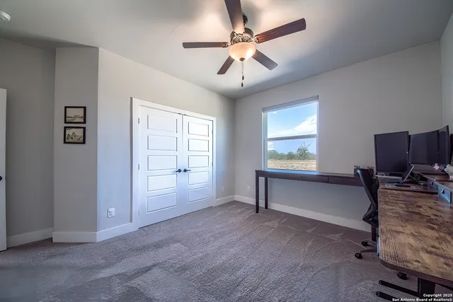 $599,000 | 232 Scenic Hills Drive, La Vernia, TX 78121