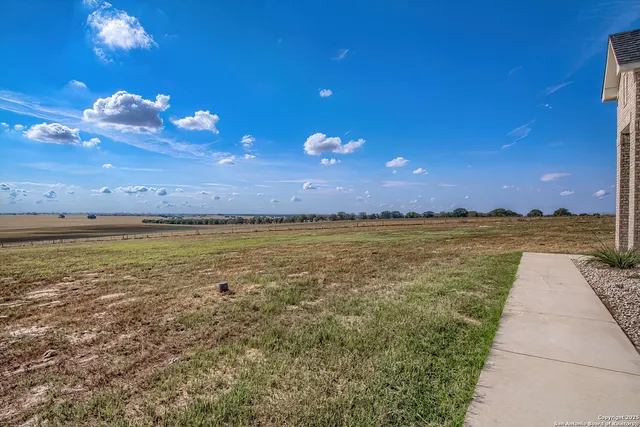 $599,000 | 232 Scenic Hills Drive, La Vernia, TX 78121