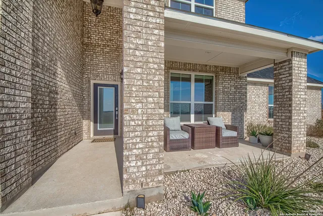 $599,000 | 232 Scenic Hills Drive, La Vernia, TX 78121