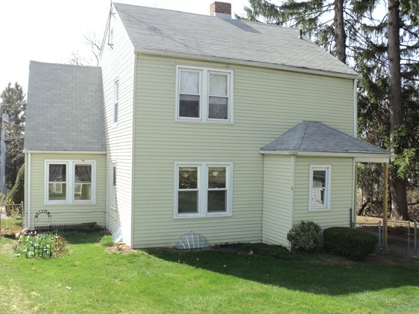 33 Abbott Street Springfield, MA 01118 - Photo 12 of 13