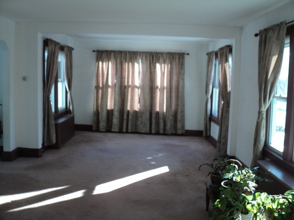 33 Abbott Street Springfield, MA 01118 - Photo 7 of 13