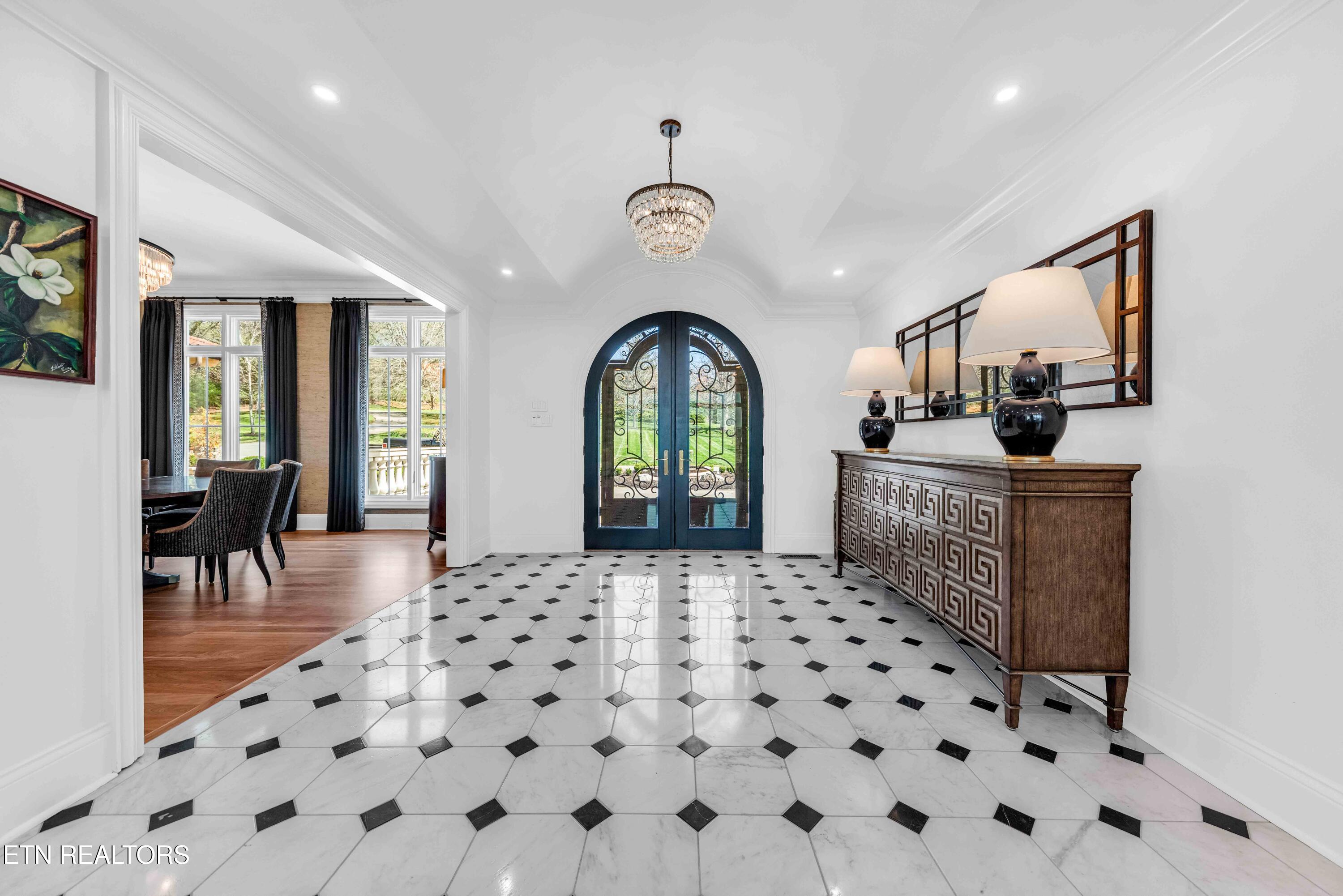 3301 Tooles Bend Road Knoxville, TN 37922 - Photo 13 of 60 Foyer